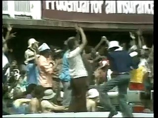 Clive Lloyd, 4,4,0,4,4,4,4,1, magnificent bruteforce knock vs Australia