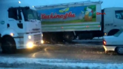 Kırkağaç'ta Yol Trafiğe Açıldı