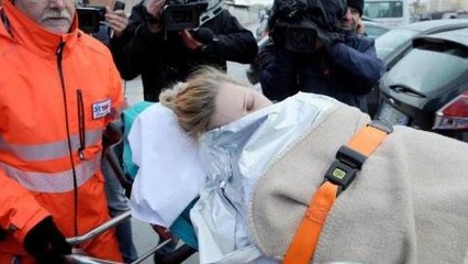 Hundreds airlifted from stricken Italian ferry