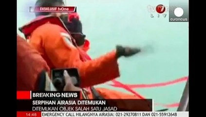 Leichenfunde und Trümmerteile: Keine Hoffnung auf Überlebende des AirAsia-Absturzes