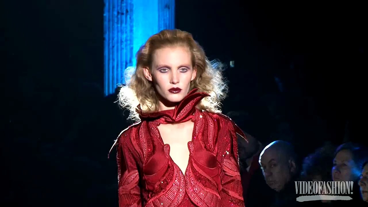 VF MODELS: "TOP 100" - Emily Baker