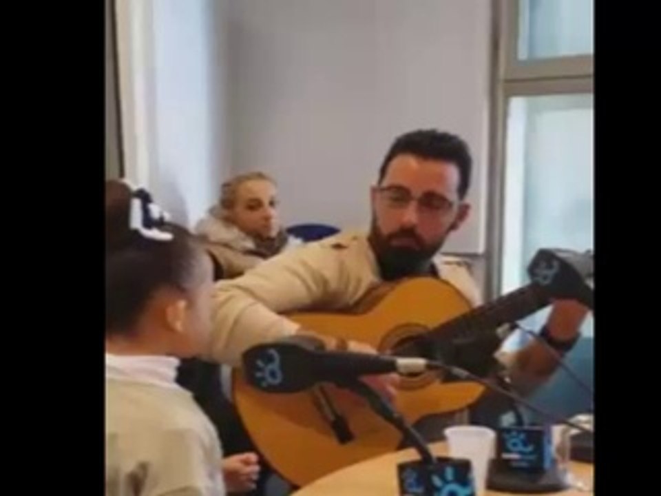 Carta a los Reyes Magos cantada por una Niña | Indara "Mi Carta a los Reyes Magos"