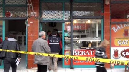 Mersin'de Silahlı 4 Kişi Kuyumcu Soydu