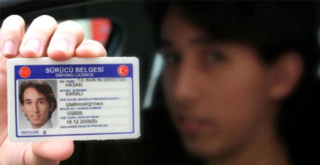 Ehliyete, Pasaporta, Mavi Karta, Araba Ruhsatına Zam Geldi