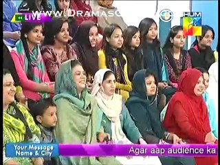 Faisal Qureshi Came On Sanam's Show & Got 22 Flowers From 22 Girls, Whats The Secret