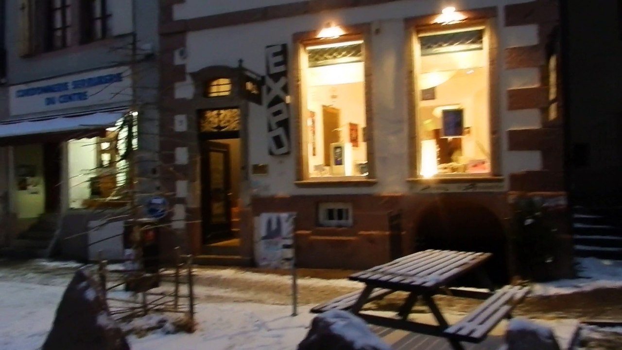 Vidéo exposition icônes miraculeuses proposé par Rolf Ball à la galerie La Paix 5 place du Marché Vert 67600 Sélestat