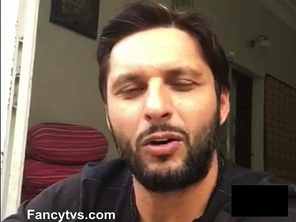 Afridi Happy New Year MSG- JananTv.com