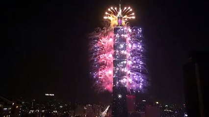 AMAZING 2015 New Year Fireworks 台北101跨年煙火 完美版 Happy 2015 Tapei 101