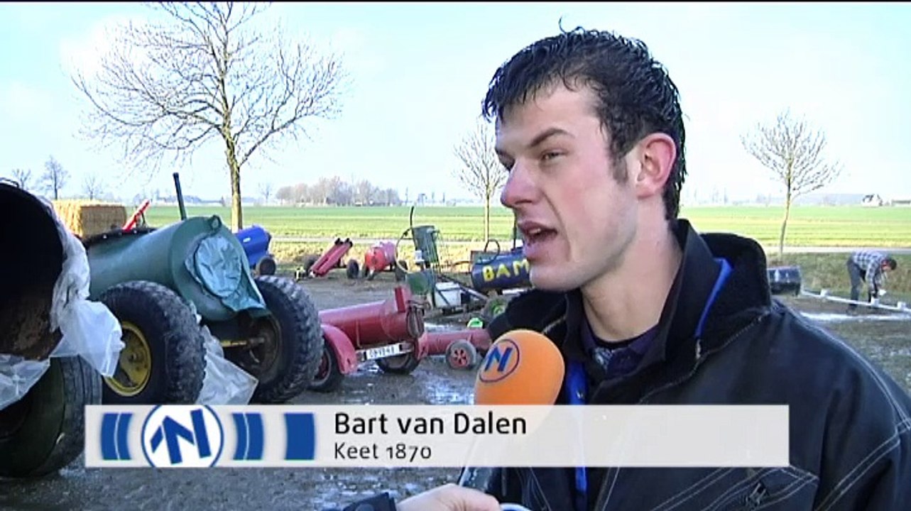 Carbidschieters knallen op Oudjaarsdag - RTV Noord