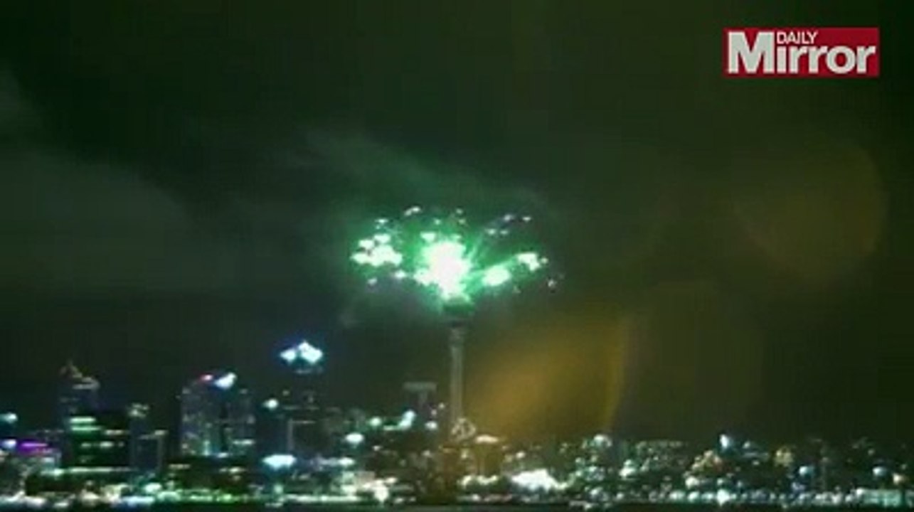 Watch New Zealand New Year 2015 fireworks