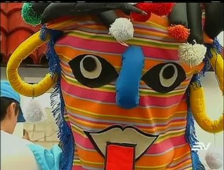 Quito se colorea con el festival de monigotes de la avenida Amazonas