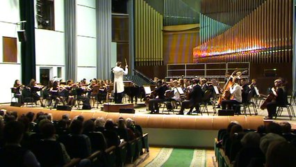 Walk through the city at night - intermezzo (Isaac Schwartz)