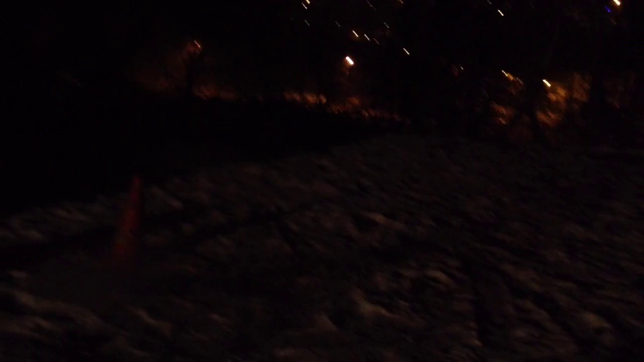 Pétard du Nouvel An 2015 - Fusée Cyclamen un peu ratée