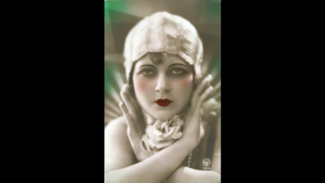 POCO A POCO.por Bella Dorita.(1933)