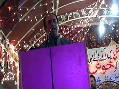 اے این پی پرانی سبزی منڈی کونسل اجلاس سے صوبائی جنرل سیکریٹری یونس بونیری اور سیکریٹری اطلاعات حمید اللہ خٹک خطا ب کر رہے ہیں