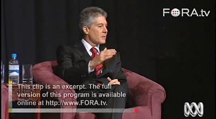 Foreign Minister Smith Gives Advice for Political Careers