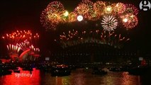 Happy New Year 2015 - Amazing Fireworks - Harbour - Sydney - Australia - Welcome 2015