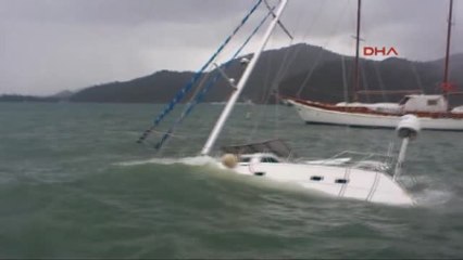 Fethiye Fırtınada Yelkenli Yat Battı
