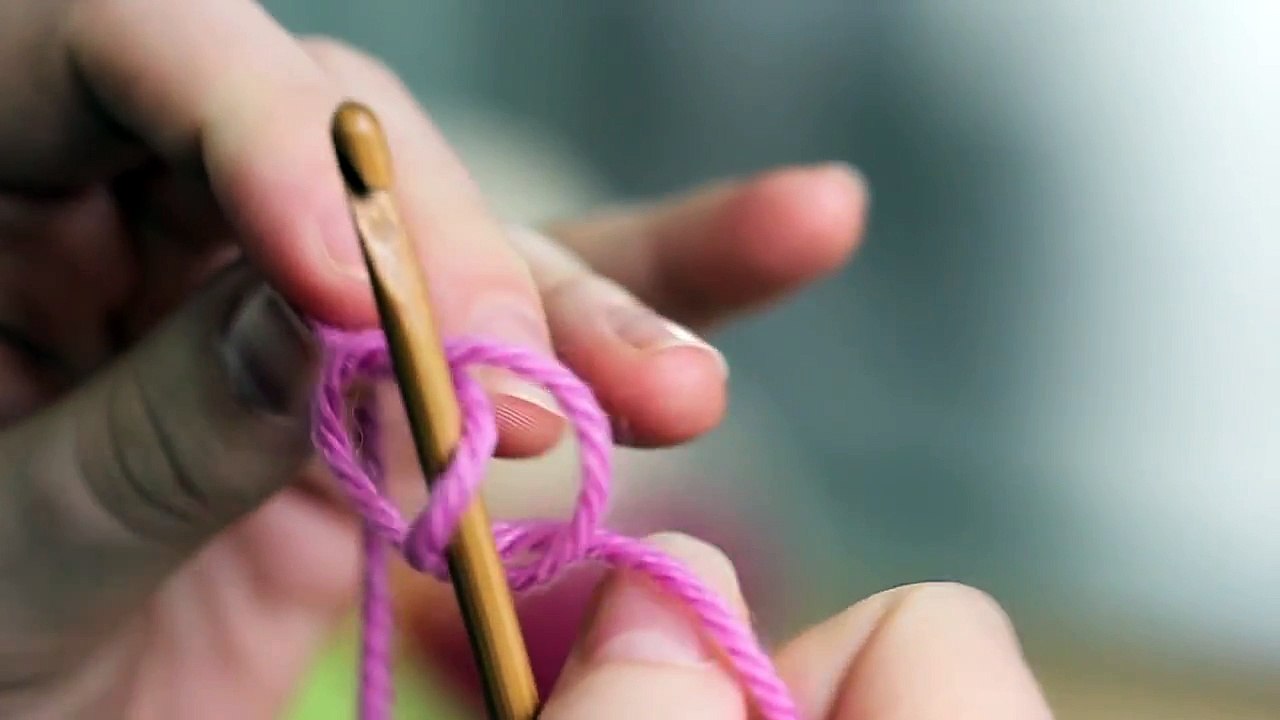 How to crochet a flower