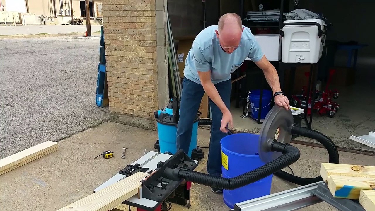 How to Build Rolling Sound Baffle Walls for Acoustic Insulation - GeekBeat.TV