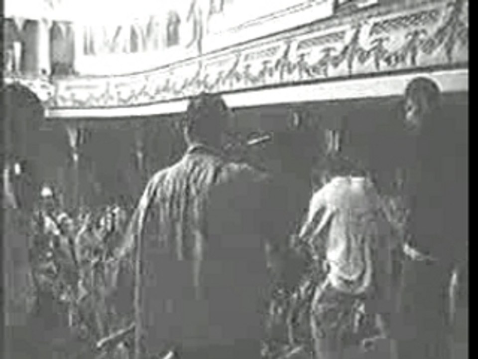 Game over au théatre de guelma en 2000