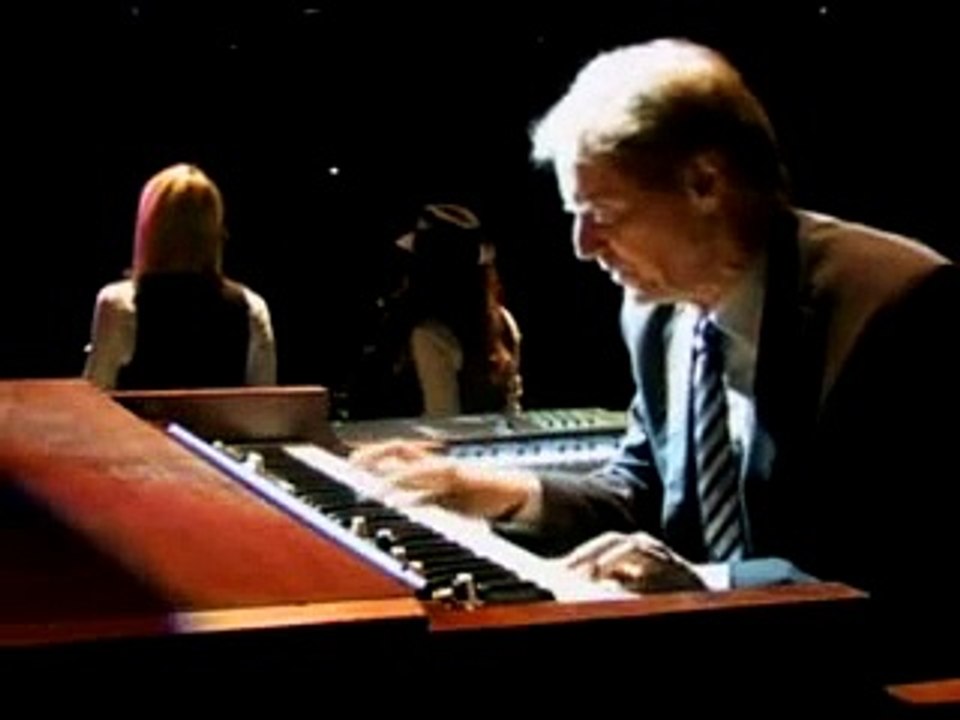 Leonard Cohen - Hallelujah    (Concert live Londres)