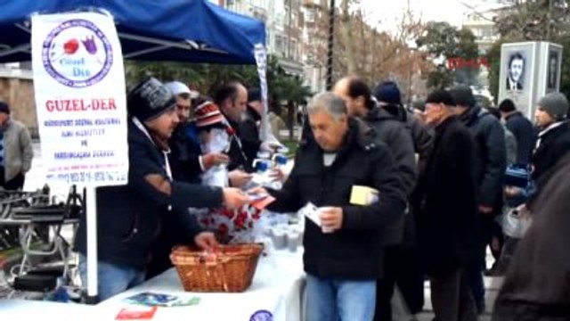 Cuma Namazı Çıkışı 'Hz. Muhammed Kimlikli' Mevlit Kandili Daveti