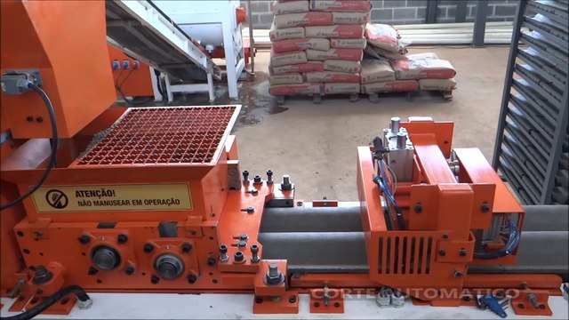 Máquina de fazer Telhas de Concreto NOWO MÁQUINAS NMT14.2000 / Concrete roof tile machinery / Máquina para fabricar tejas de concreto