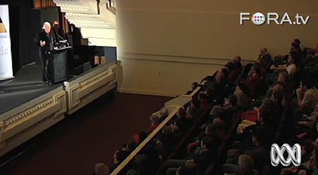 John Pilger - Bloggers Are Overrated