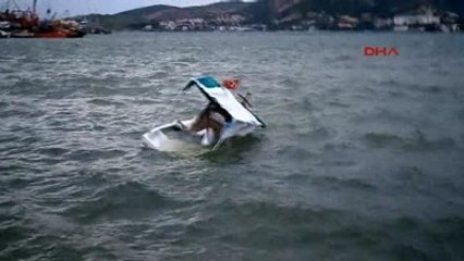 Foça'da Fırtına 7 Tekne Batırdı