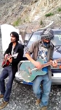 Rolling in the deep(TwoS the band)