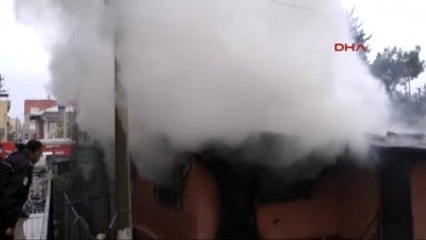 Tarsus Metruk Evde Korkutan Yangın