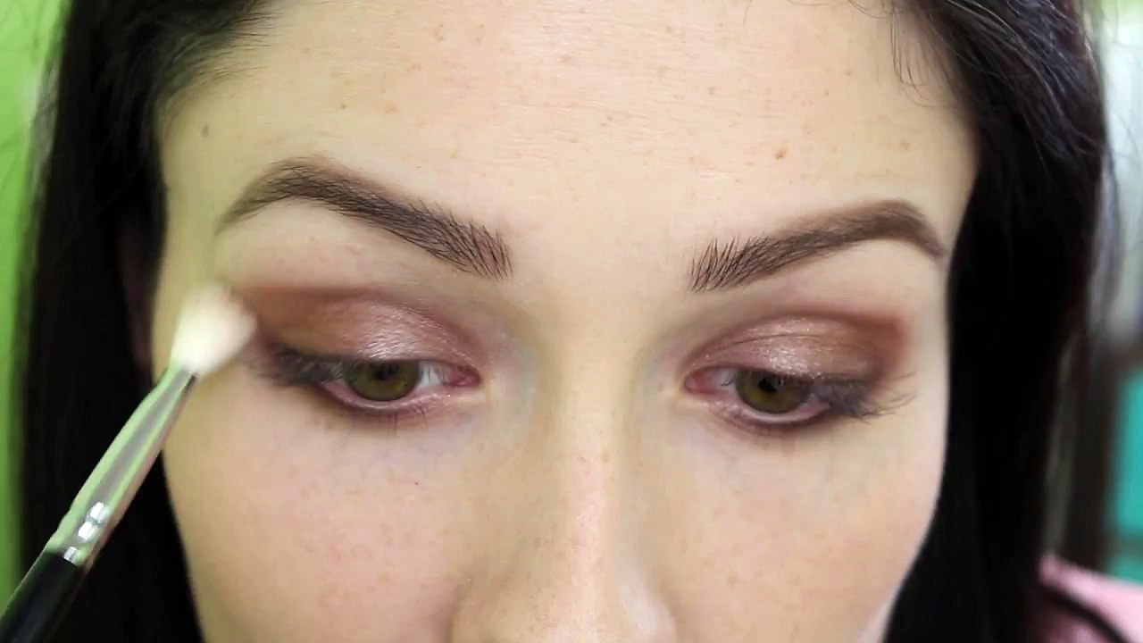 Pretty Little Liars | Aria Montgomery Makeup Tutorial