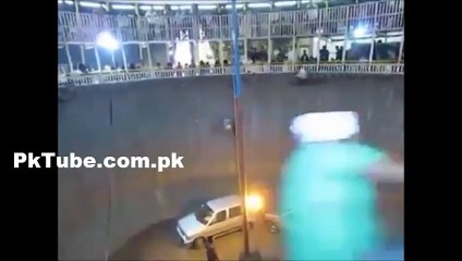 Massive Stunt By Pakistani Boys In Death Well