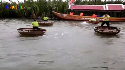 Hoa mắt điệu Gangnam Style trên thuyền thúng bá đạo chỉ có ở Việt Nam