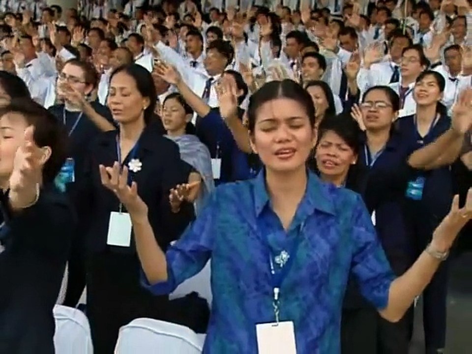 Benny Hinn Sings - Let Your Glory Fill This House