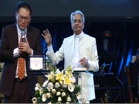 Benny Hinn - Jesus come and Fill your Lambs