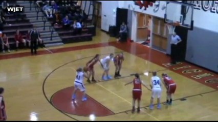 Elle casse le panier sur un lancer franc !