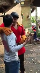 Quand tu défie Gaston pour faire des pompes