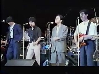 破れたﾊｰﾄを売り物に　HERE WE COME THE 4 SOUNDS'86