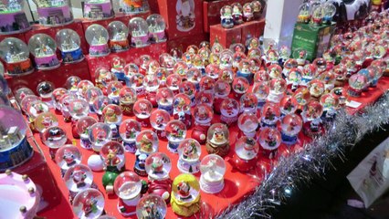 Paris village de Noël 2014