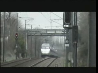 TGV UM à NOYAL-SUR-VILAINE vers PARIS