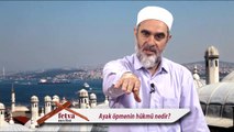 308) Ayak öpmenin hükmü nedir? - Nureddin Yıldız - fetvameclisi.com