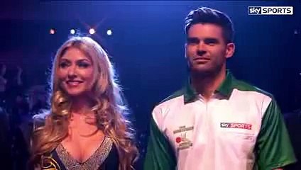 Alastair Cook v James Anderson - cricket meets darts, Alexandra Palace
