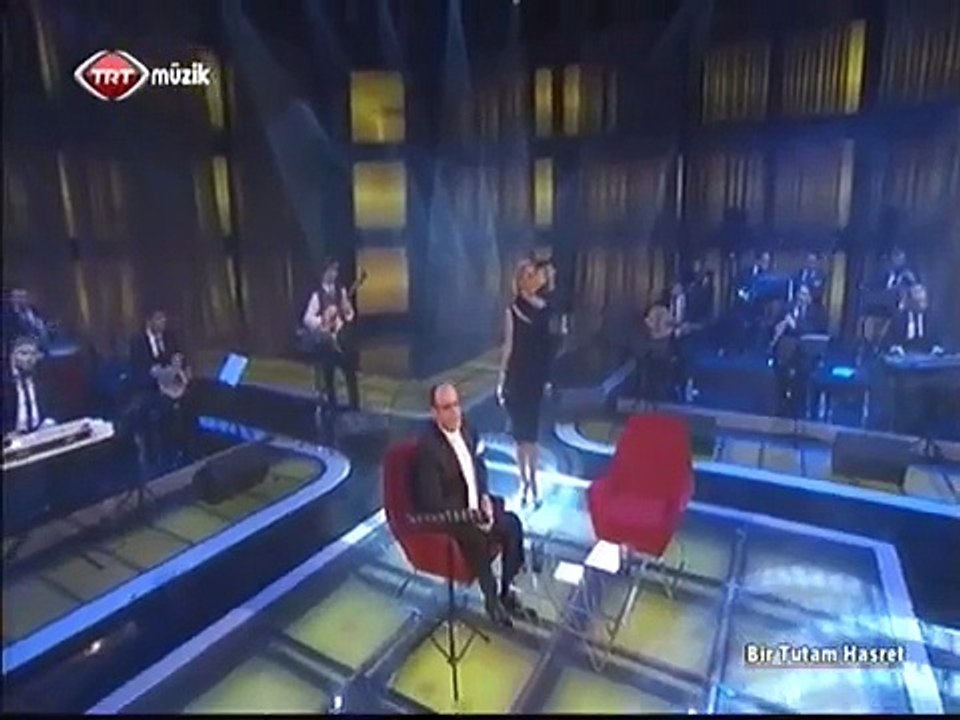 Melda Kuyucu Kılıç - Her Mevsim İçimden Gelir Geçersin