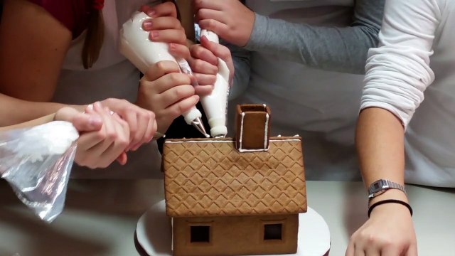 CUOCA SIMONA - I DOLCI - Casetta di pan di zenzero