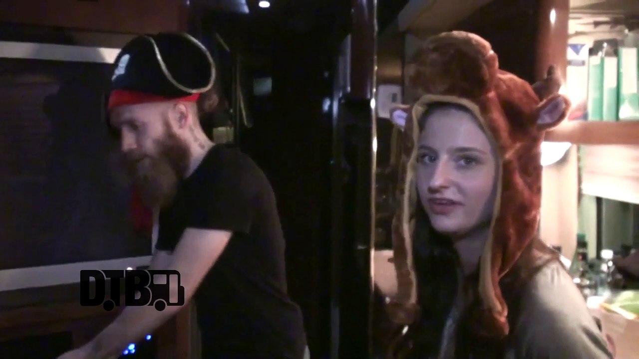 Eluveitie - BUS INVADERS Ep. 737