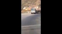 Brave Pakistani Man Stops 22 Wheeler Break-Failed Truck (EXCLUSIVE VIDEO)