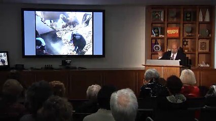 Saving the Old Taos Pueblo Began With Total Demolition