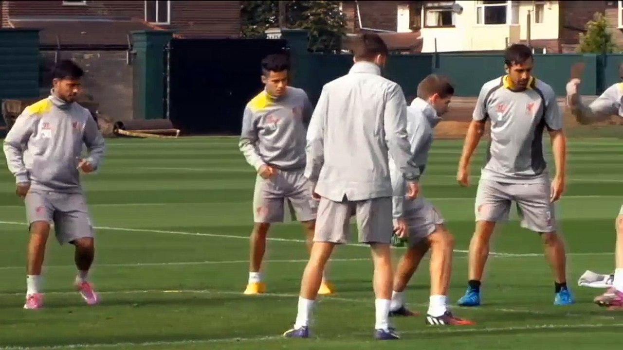 Gerrard: 'Wünsche mir Titel und CL-Platz'